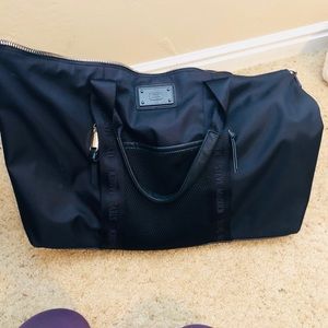 Steve Madden Day bag